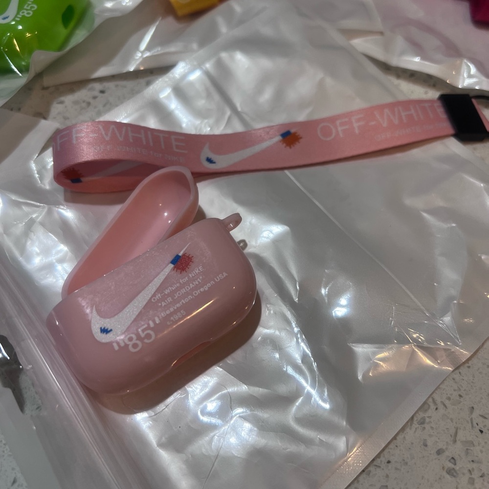 AirPod pro case